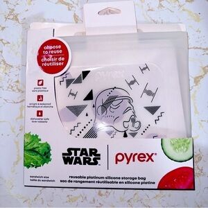 BNWT Limited Edition Star Wars Pyrex Resealable Platinum Silicone Storage Bag